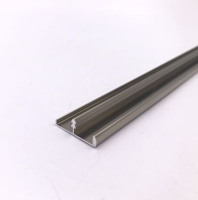 İyi fiyat 18.6mm T Şeklinde Ekstrüde Alüminyum Trim Dekoratif Kenar Profilleri çevrimiçi