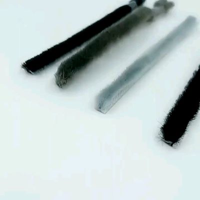 İyi fiyat Özelleştirilebilir PVC Kapı Weatherstrip PD Ses Geçirmez Alt Conta çevrimiçi